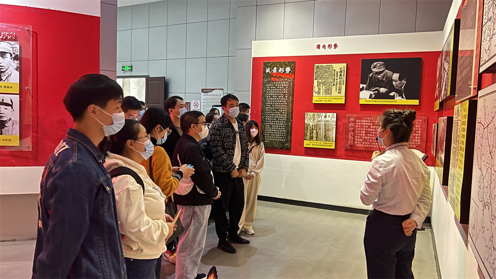 da883791fec3fa3765a1e2209d4c0f3.jpg da883791fec3fa3765a1e2209d4c0f3.jpg